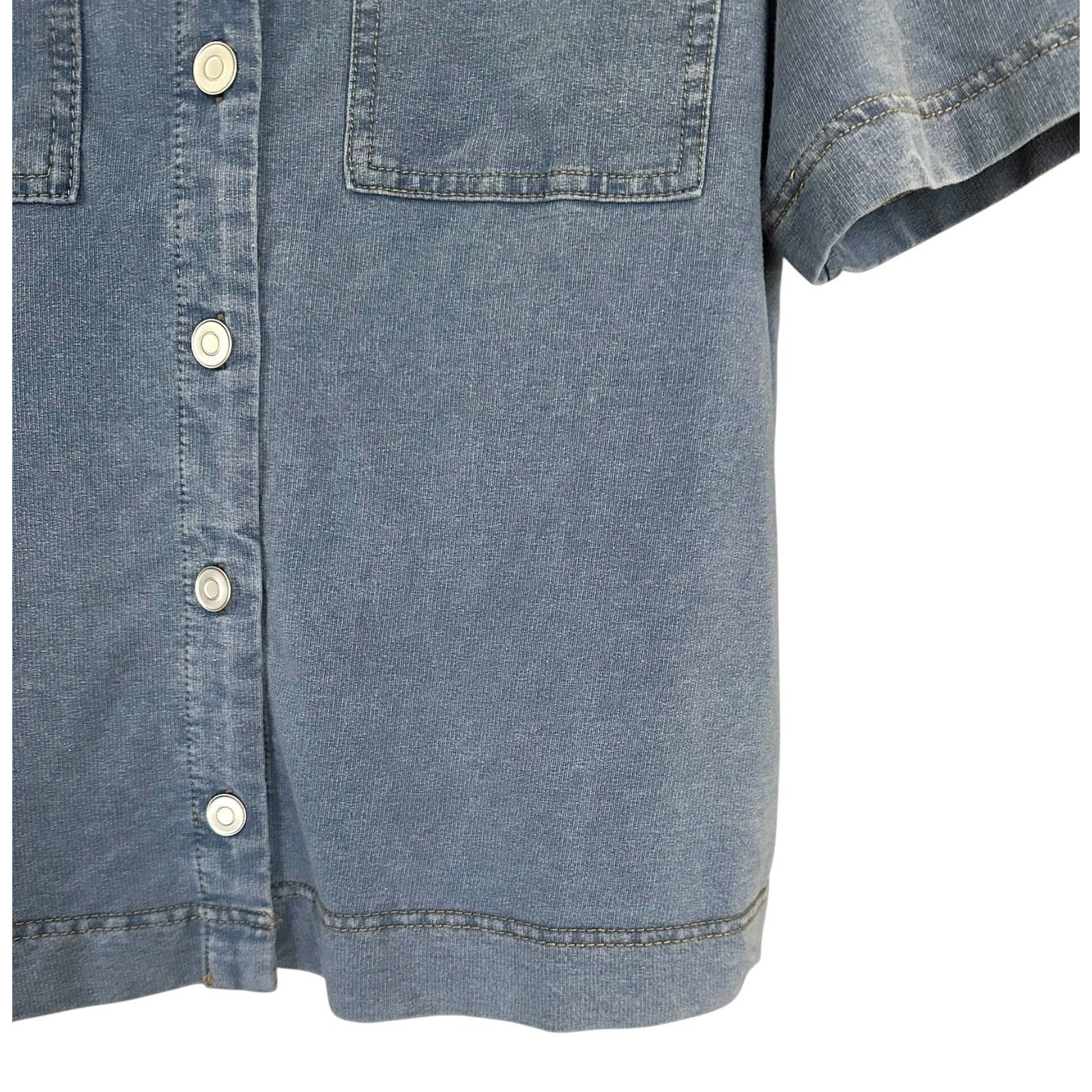 Jane & Delancey Women's Button Down Shirt Denim Look Short Sleeve Size L Navy — image 5 of 8